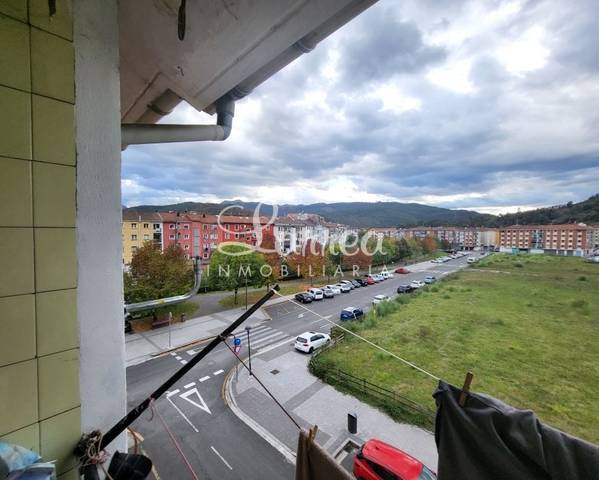 Piso en Venta en Amorebieta-Etxano