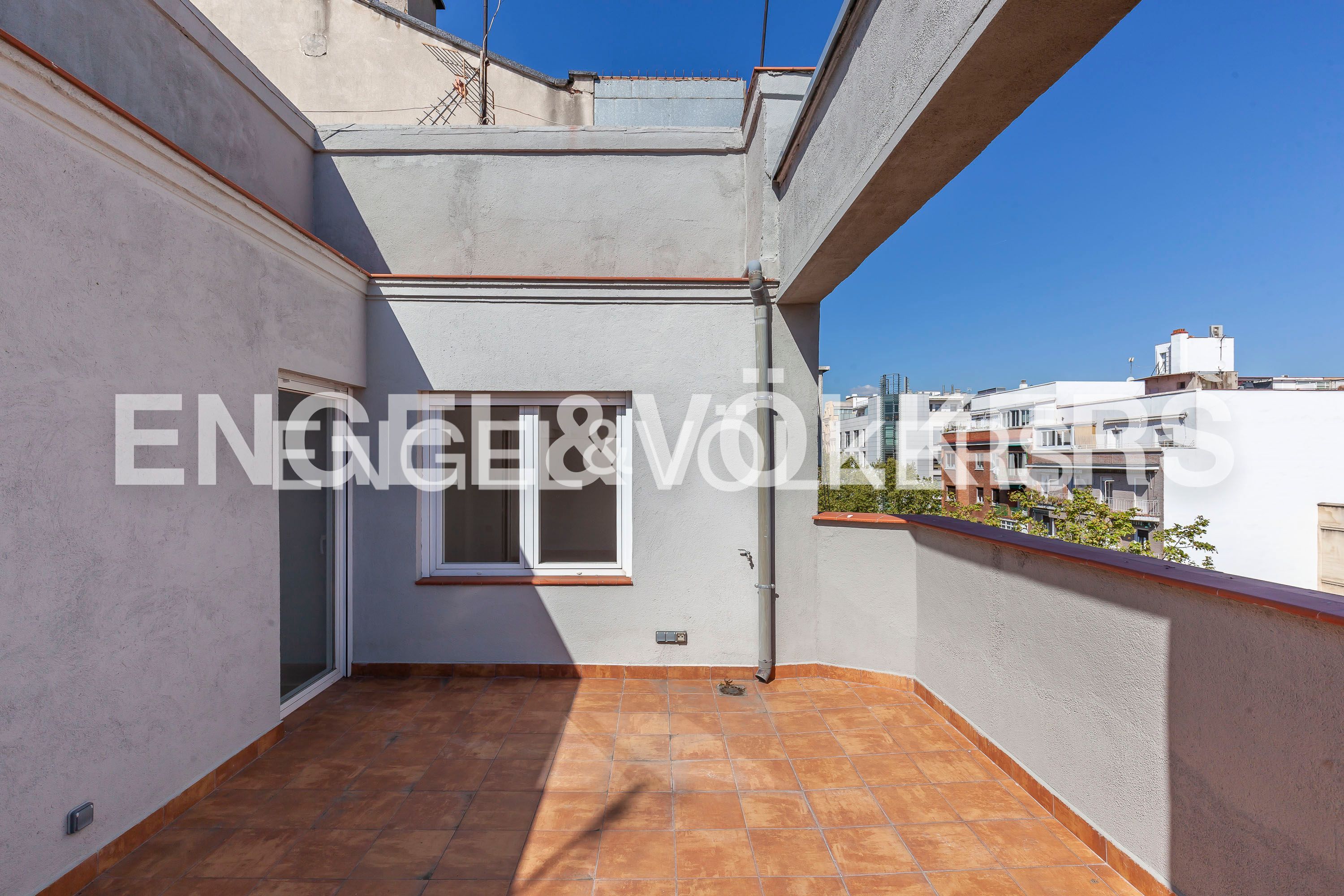 Terrace of Flat for rent in  Madrid Capital  with Air Conditioner, Heating and Terrace