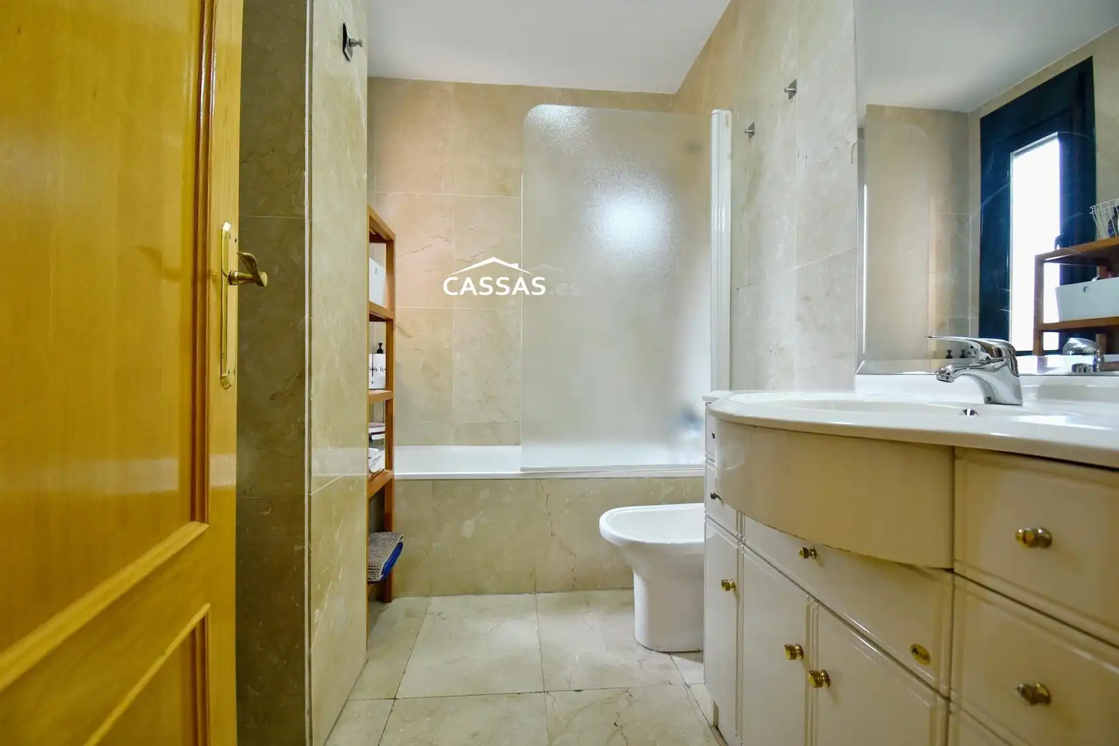 Bathroom of Detached homes for sale in Torrejón de Ardoz  with Air Conditioner, Heating and Private garden