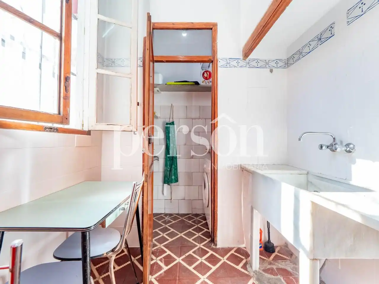 Schlafzimmer von Erdgeschoss zum Verkauf in Valencia mit Terrasse