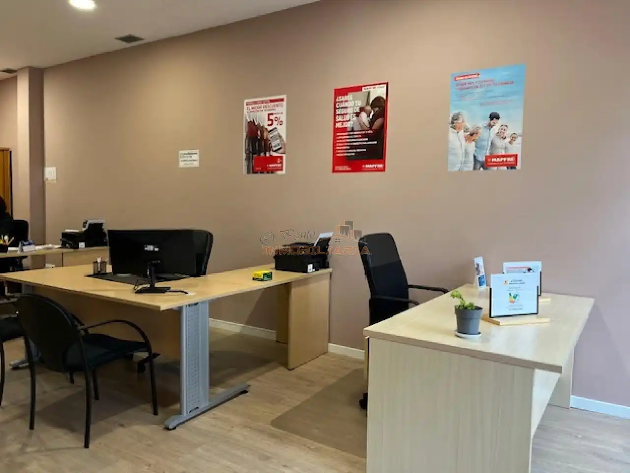 Office for rent in Narón  with Air Conditioner, Heating and Storage room