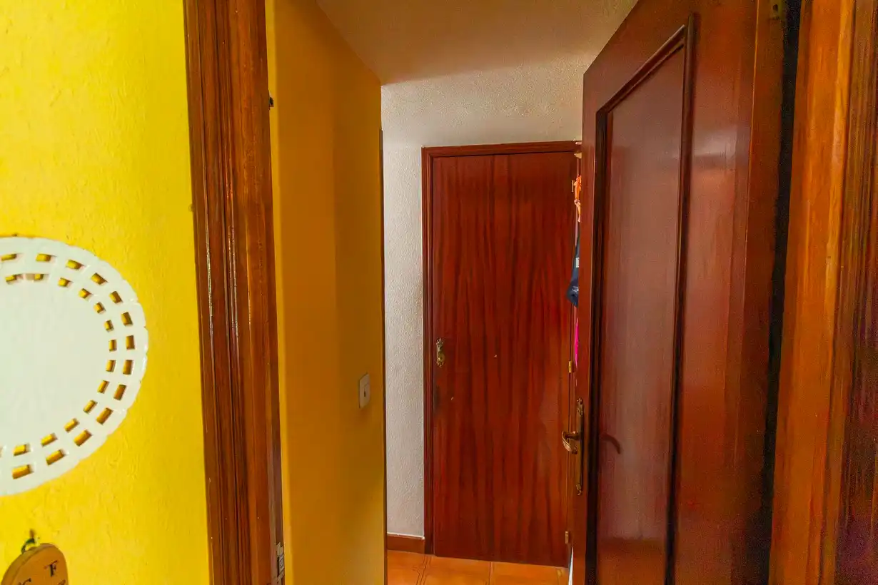 Flat for sale in Madrid  with Air Conditioner, Heating and Furnished