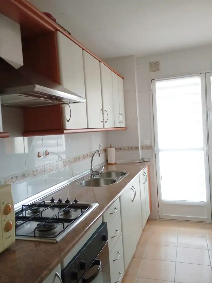 Flat for rent in Periodista Luis Seco de Lucena, 2, Cerrillo de Maracena - Periodistas