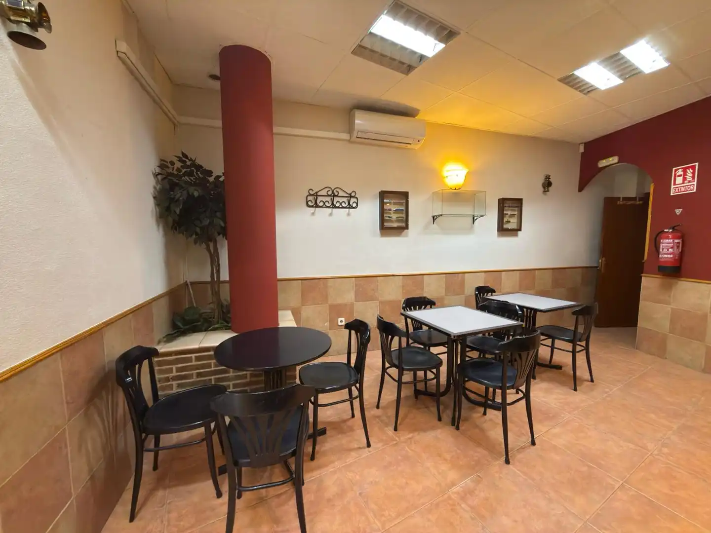 Local en venta en Azuqueca de Henares con Aire acondicionado y Amueblado