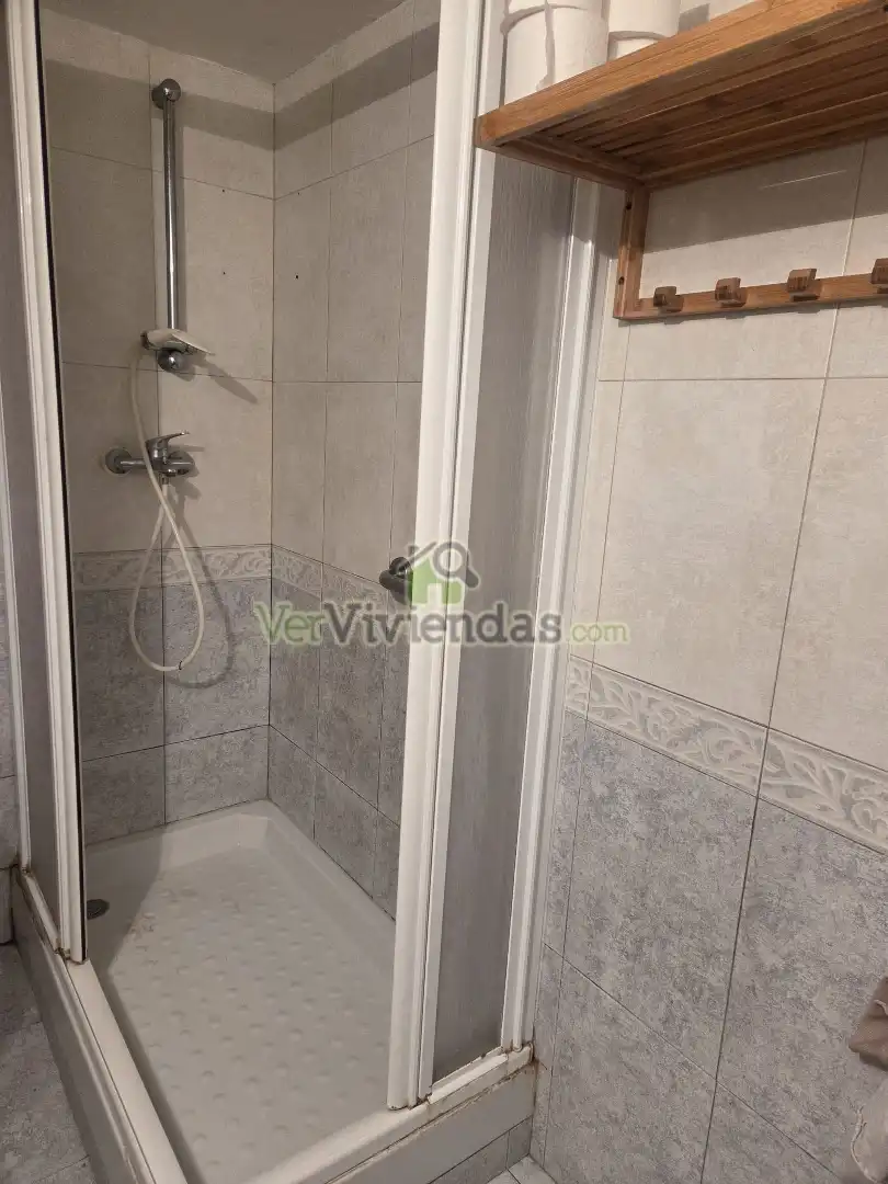 Baño de Casa o chalet en venta en Vallirana con Aire acondicionado, Calefacción y Jardín privado