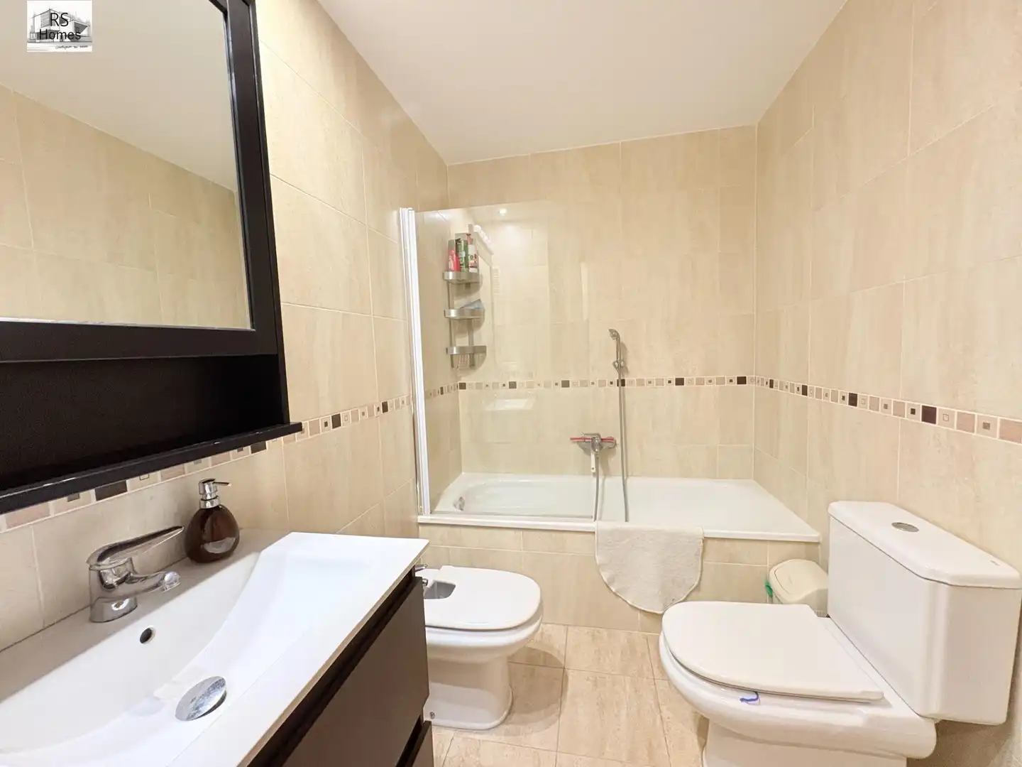 Bathroom of Flat for sale in Vilamarxant  with Air Conditioner, Heating and Storage room