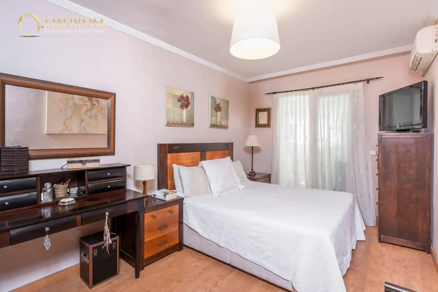 Habitación de Casa adosada en venta en Benalmádena con Aire acondicionado, Calefacción y Trastero