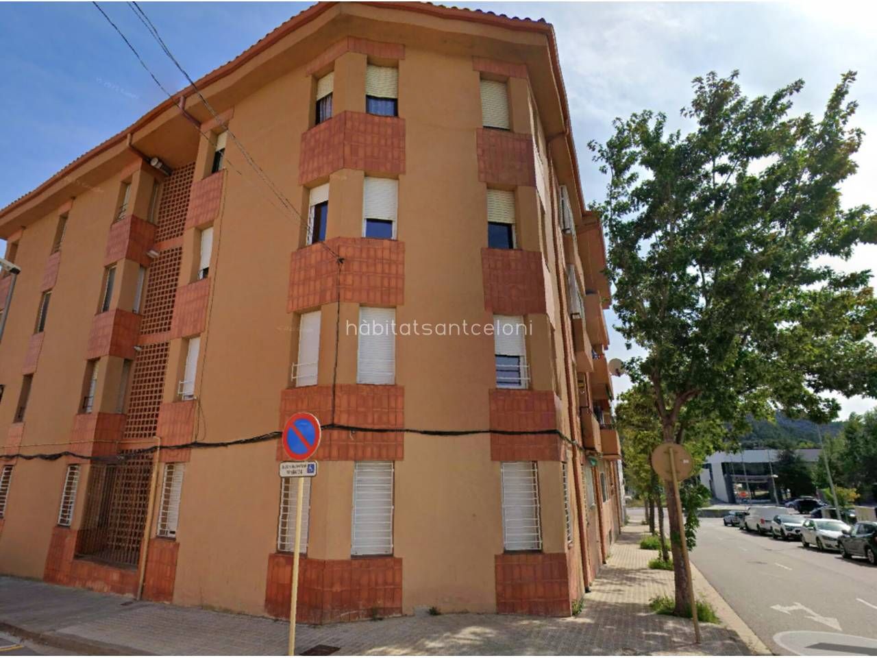 Vista exterior de Piso en venta en Sant Celoni con Balcón