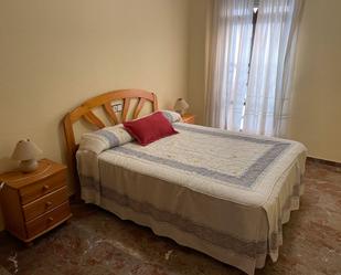 Bedroom of Flat to rent in  Jaén Capital