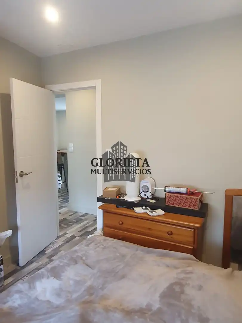 Piso en venta en Vigo  con Calefacción, Jardín privado y Amueblado