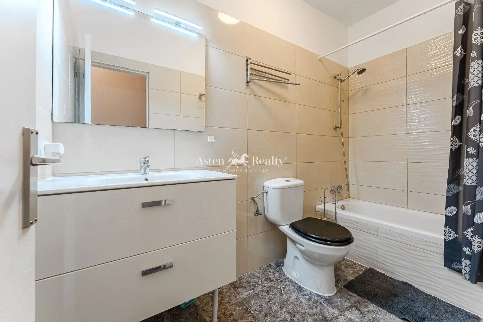 Bathroom of Flat for sale in Arona  with Furnished