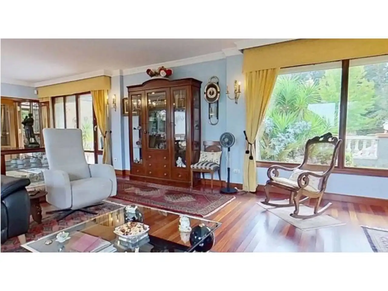 Living room of Houses for sale in Berango, Bizkaia
