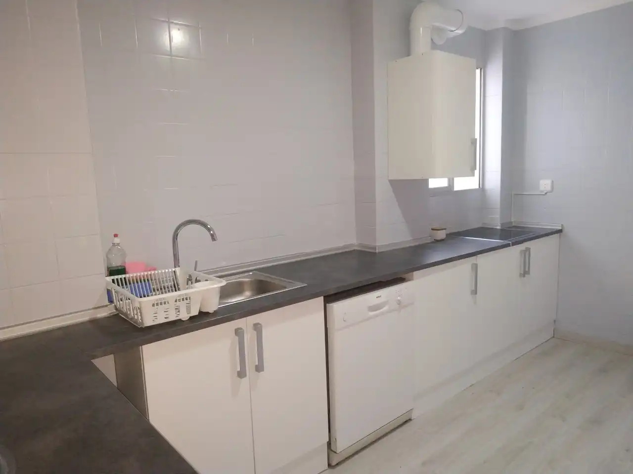 Dachboden zur Miete in Calle del Correo, Centro - Calzada - Cabo Noval