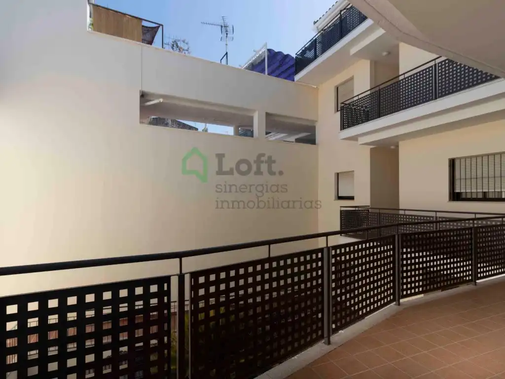 Appartement compact avec ascenseur à vendre à Casco Antiguo