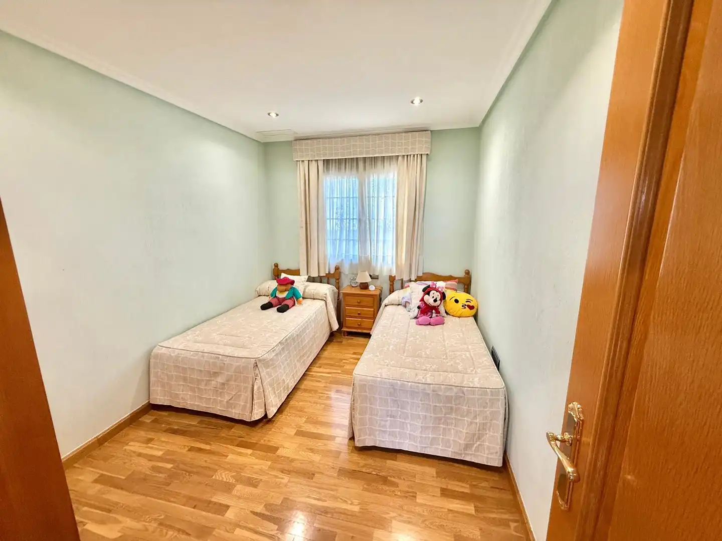 Dormitori de Casa o xalet en venda en Elche / Elx amb Aire condicionat, Calefacció i Jardí privat