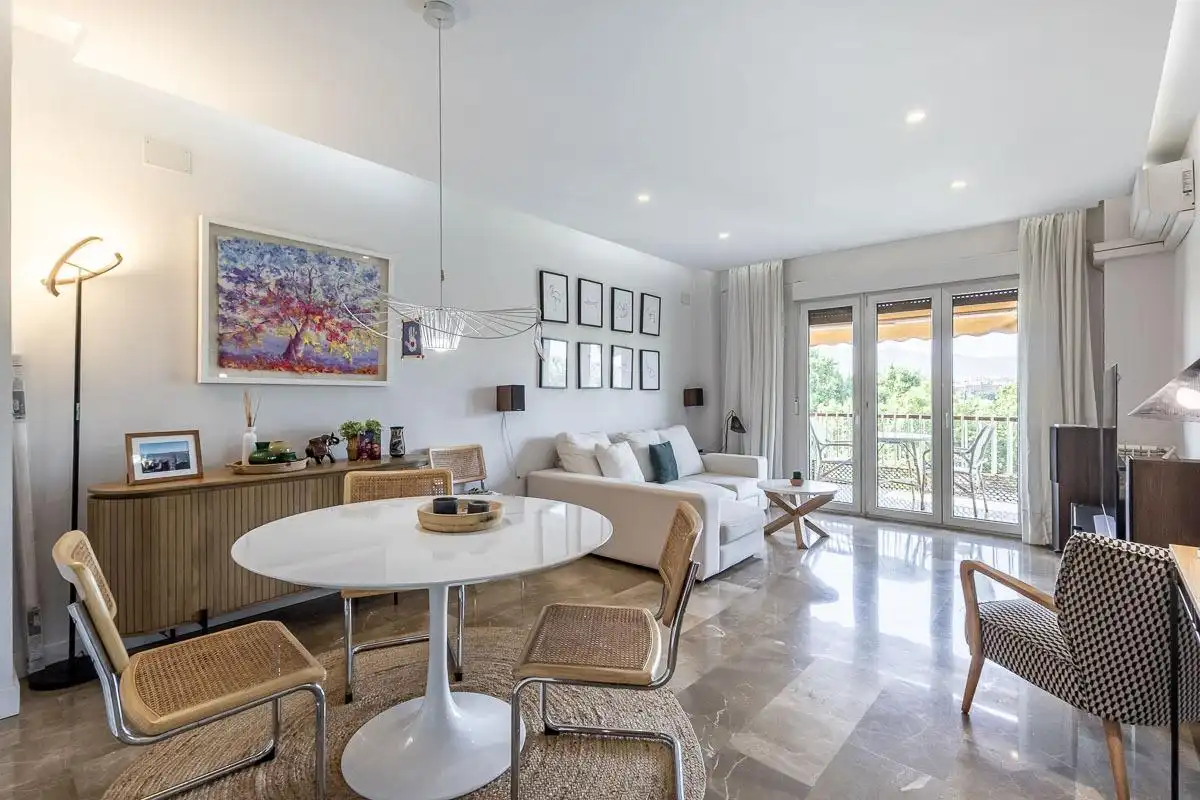 Wohnzimmer von Wohnung zur Miete in Granada mit Heizung und Terrasse