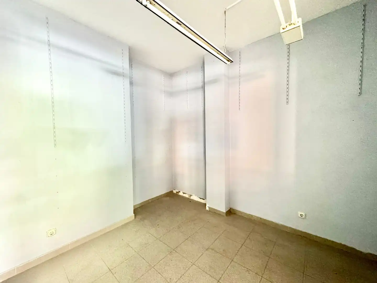 Local comercial en venda a Pintor Aurelio Verá-Fajardo Kalea, imagen 11