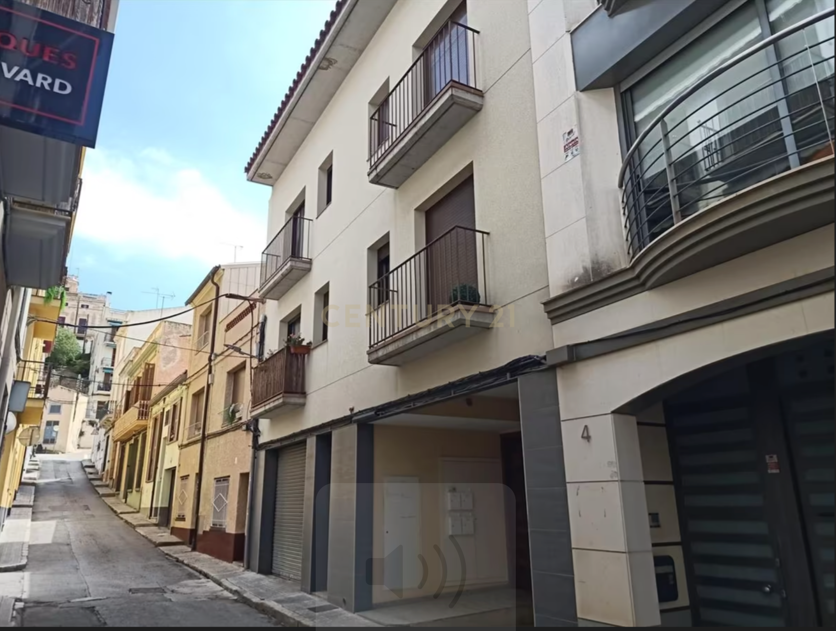 Vista exterior de Traster en venda en Arenys de Mar