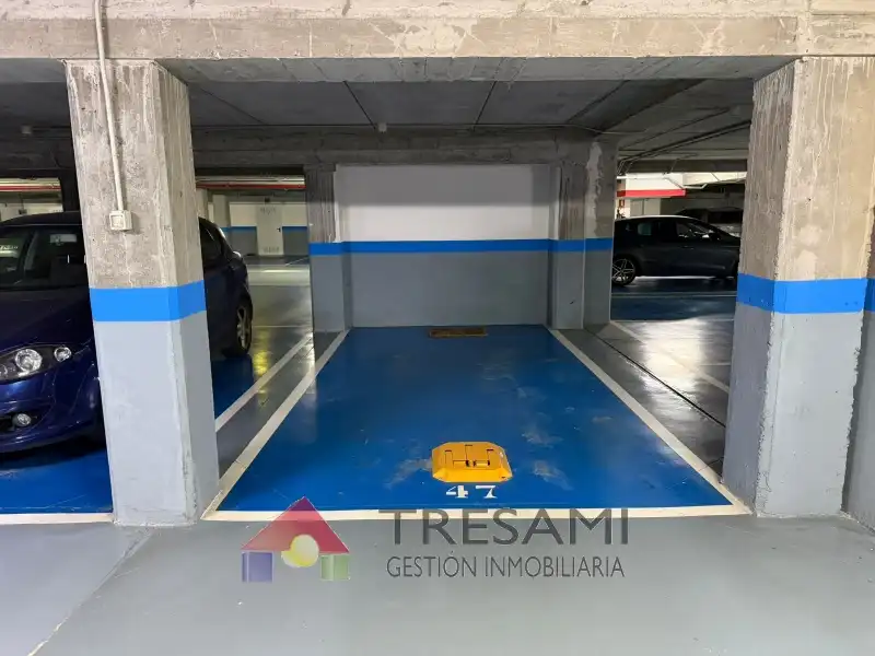 Parcheggio in affitto a Tapia de Casariego 3