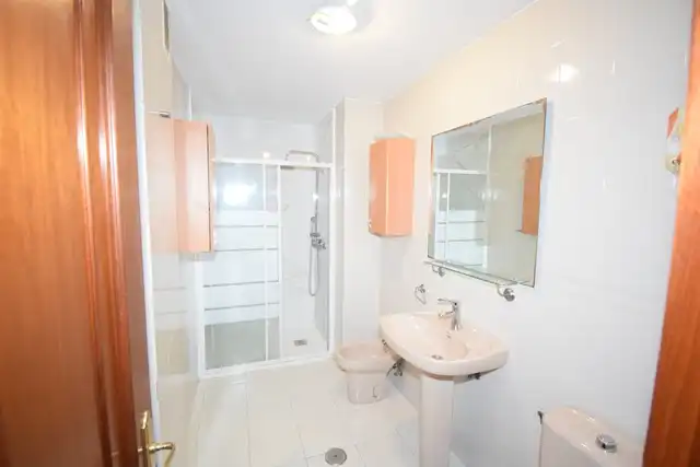 Baño de Dúplex en venta en A Coruña Capital  con Calefacción, Parquet y Horno