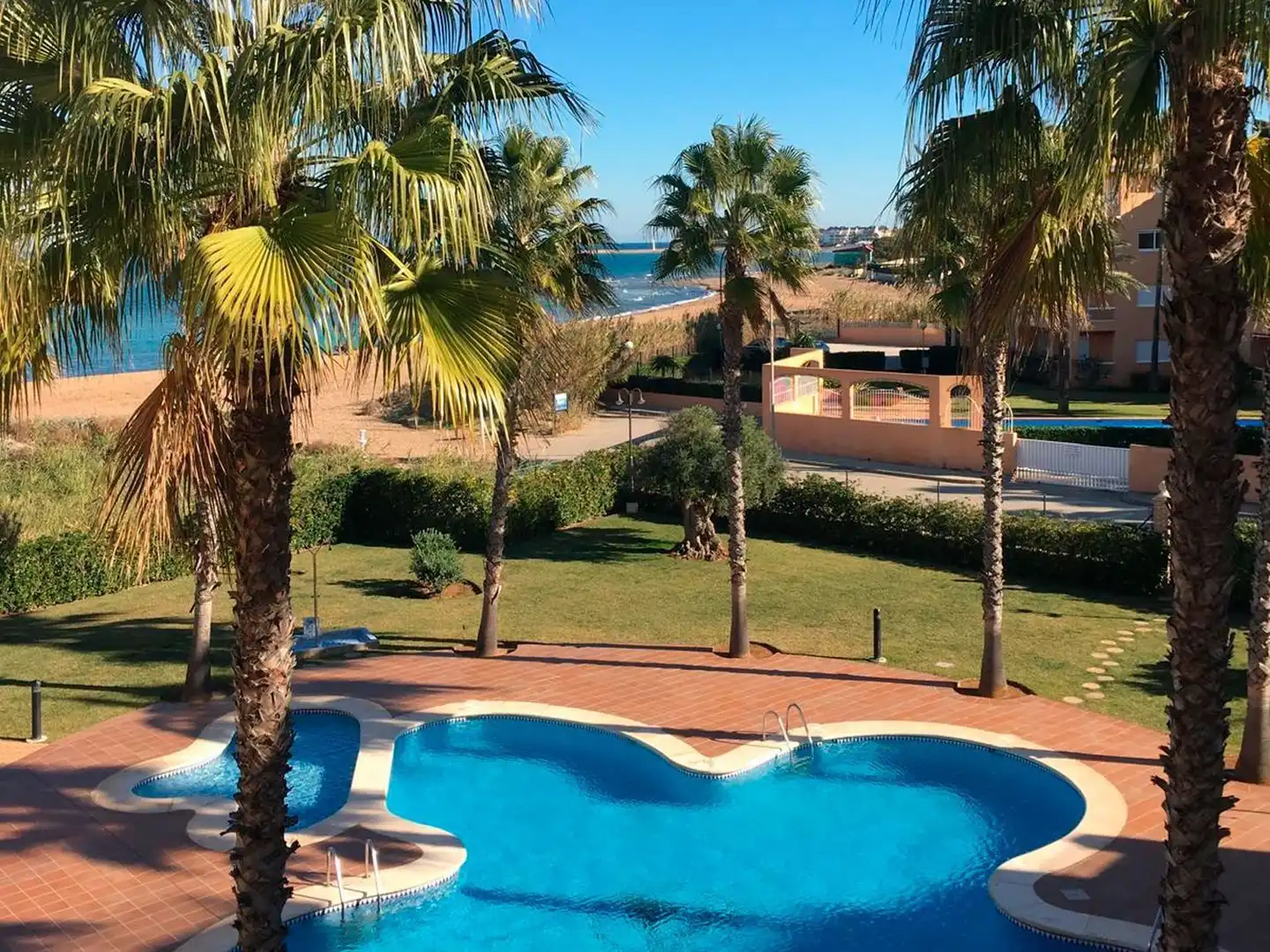 Piscina de Piso en venta en Dénia con Aire acondicionado, Calefacción y Trastero