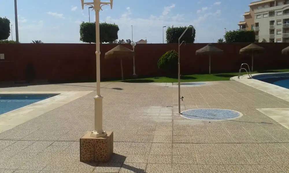 Terraza de Estudio en venta en Roquetas de Mar con Aire acondicionado, Jardín privado y Terraza