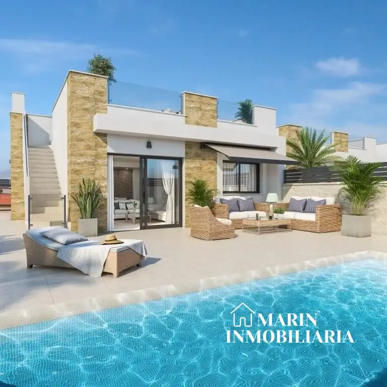 Chalet con piscina en venta en San Fulgencio, imagen 2