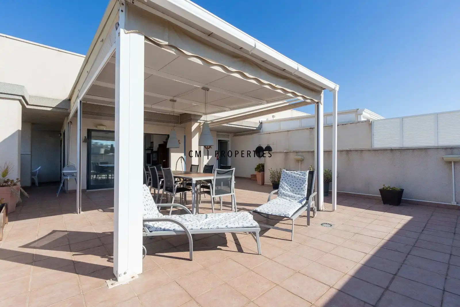 Terrasse von Dachboden zur Miete in Canet d'En Berenguer mit Klimaanlage, Heizung und Terrasse