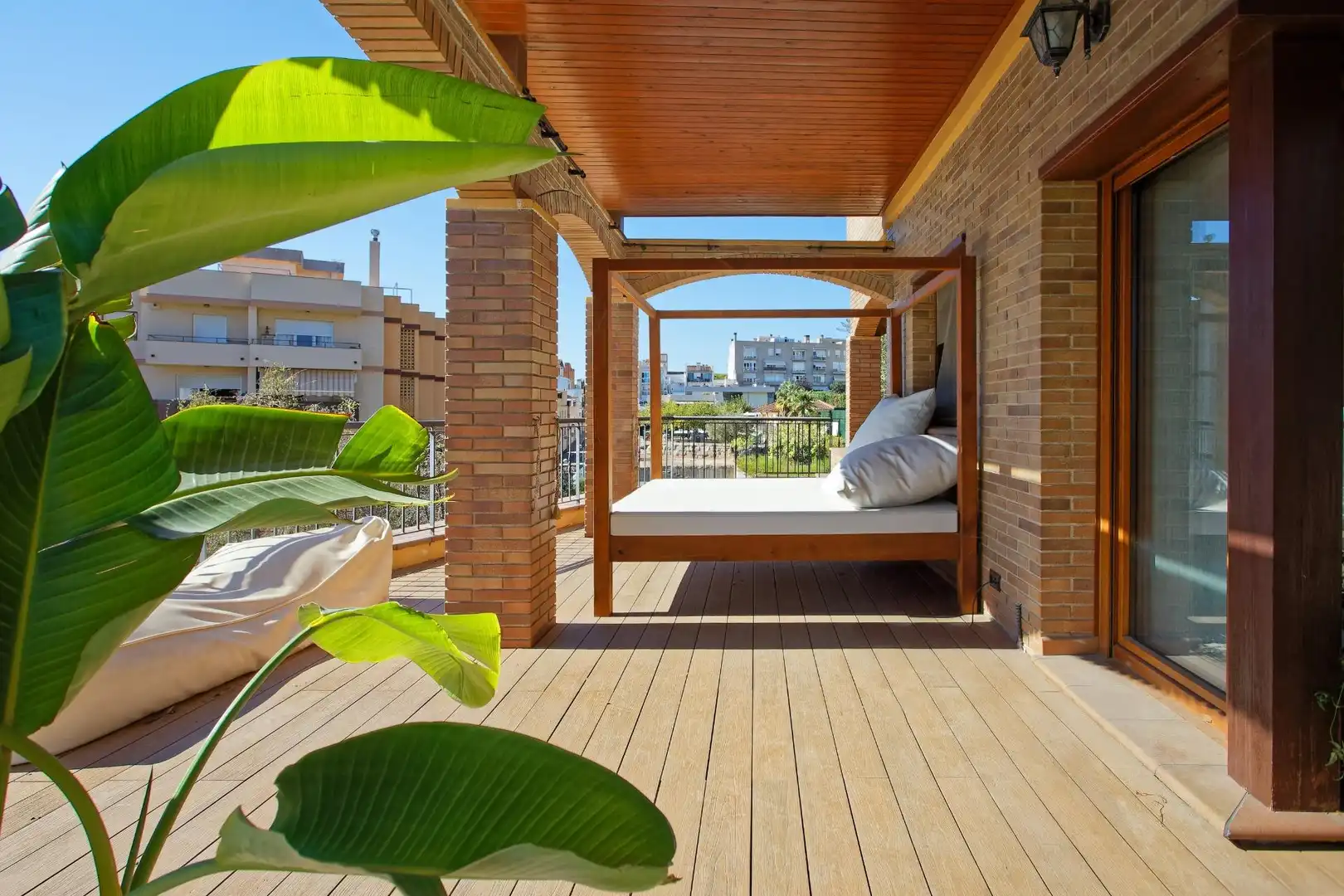 Terraza de Casa o chalet en venta en Centre