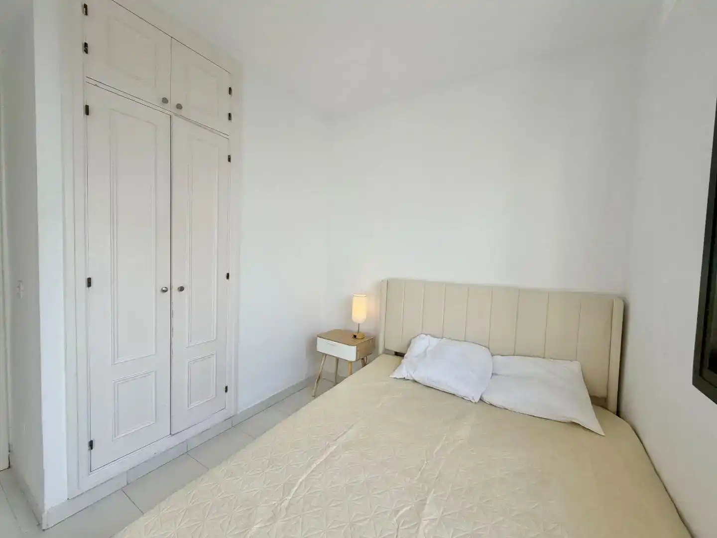 Einfamilien-Reihenhaus zur Miete in Marbella, Málaga