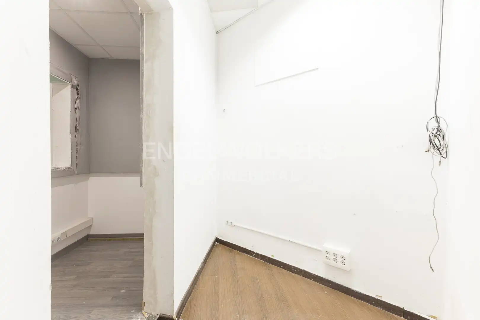 Local en venta en Barcelona con Aire acondicionado, Parquet y Amueblado