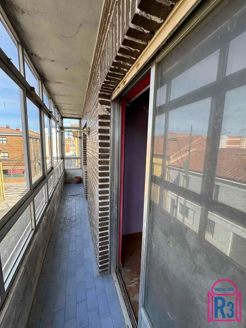 Balcony of Buildings for sale in San Andrés del Rabanedo