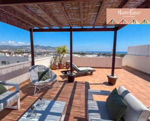 Terrassa de Dúplex en venda en Sitges amb Aire condicionat, Calefacció i Jardí privat
