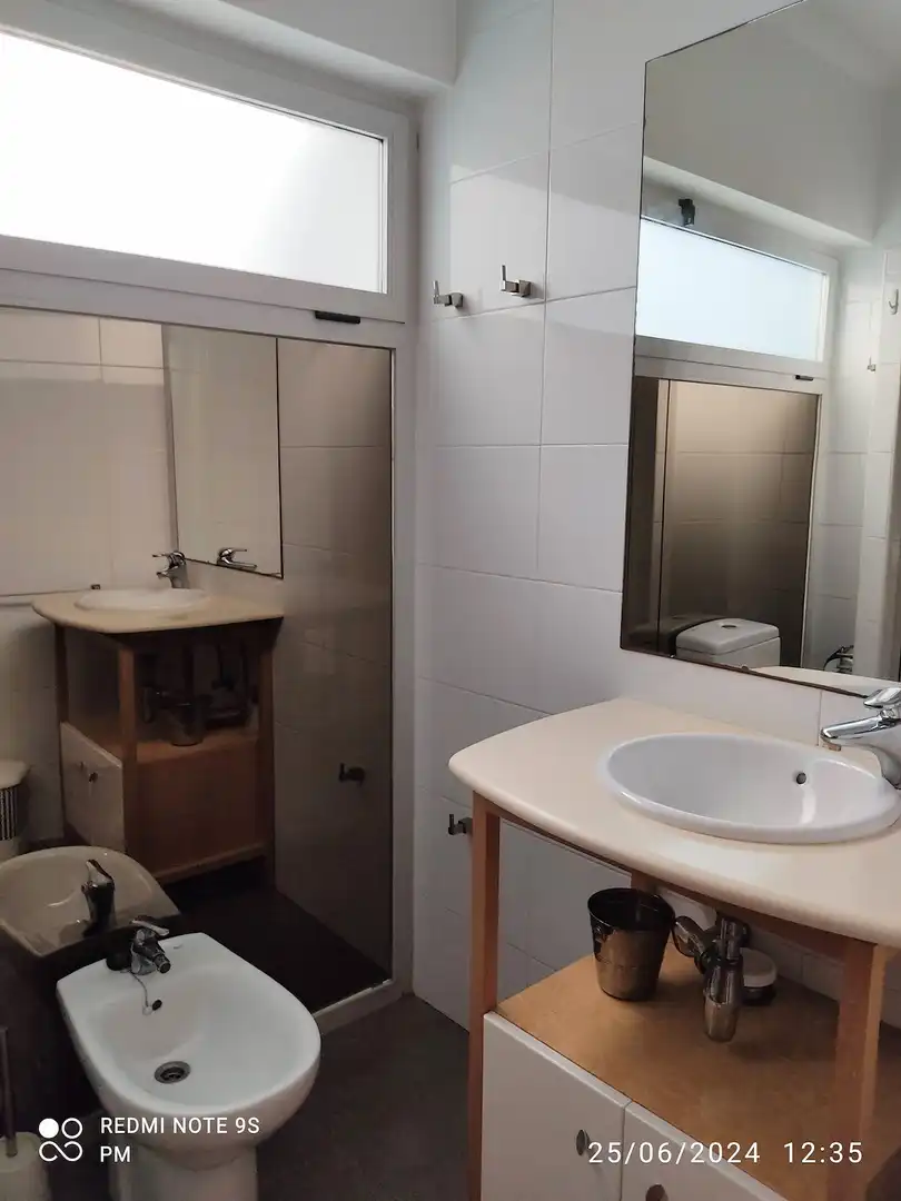 Bathroom of Flat for sale in Vila-real  with Air Conditioner and TV