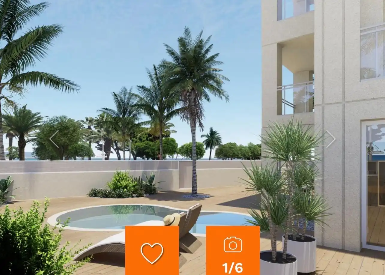 Flat with garden for sale in diputació