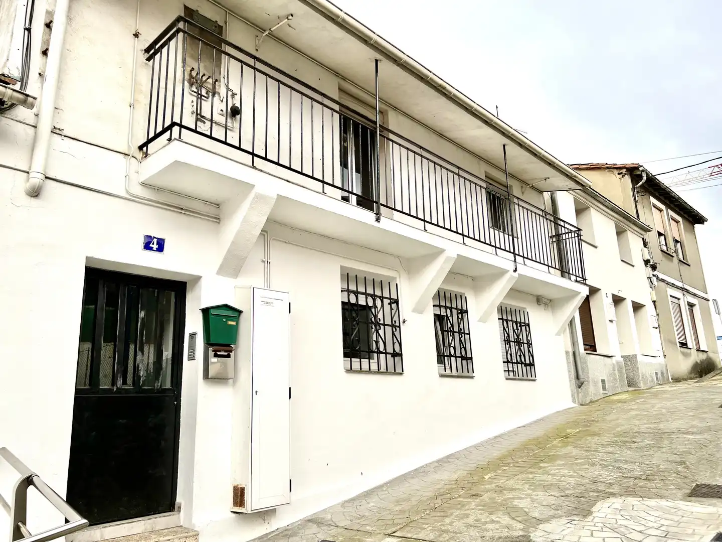 Vista exterior de Pis en venda en Etxebarri amb Balcó