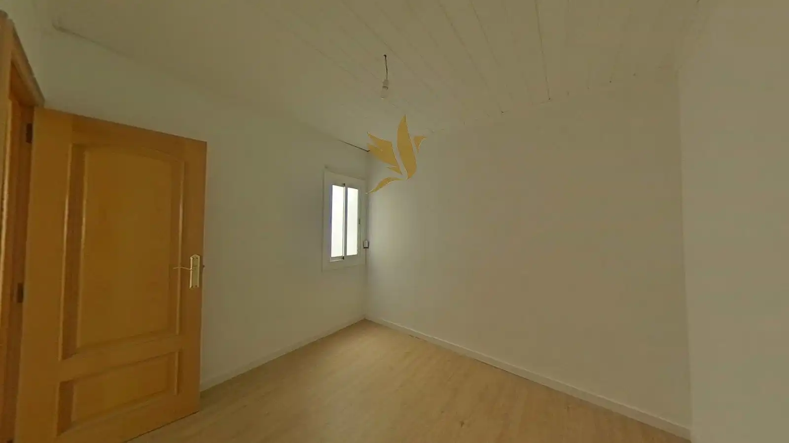 Bedroom of Flat for sale in Badalona