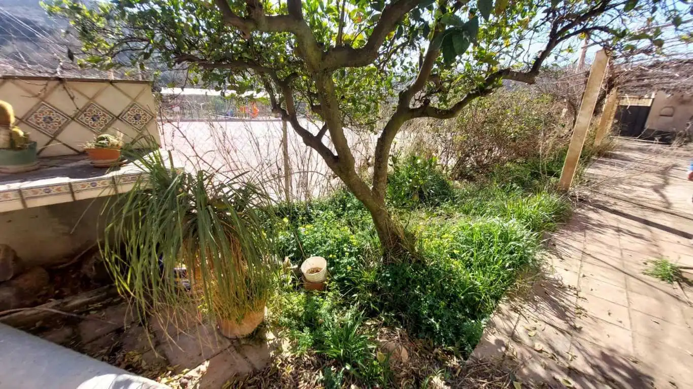 Residential for sale in Ugíjar