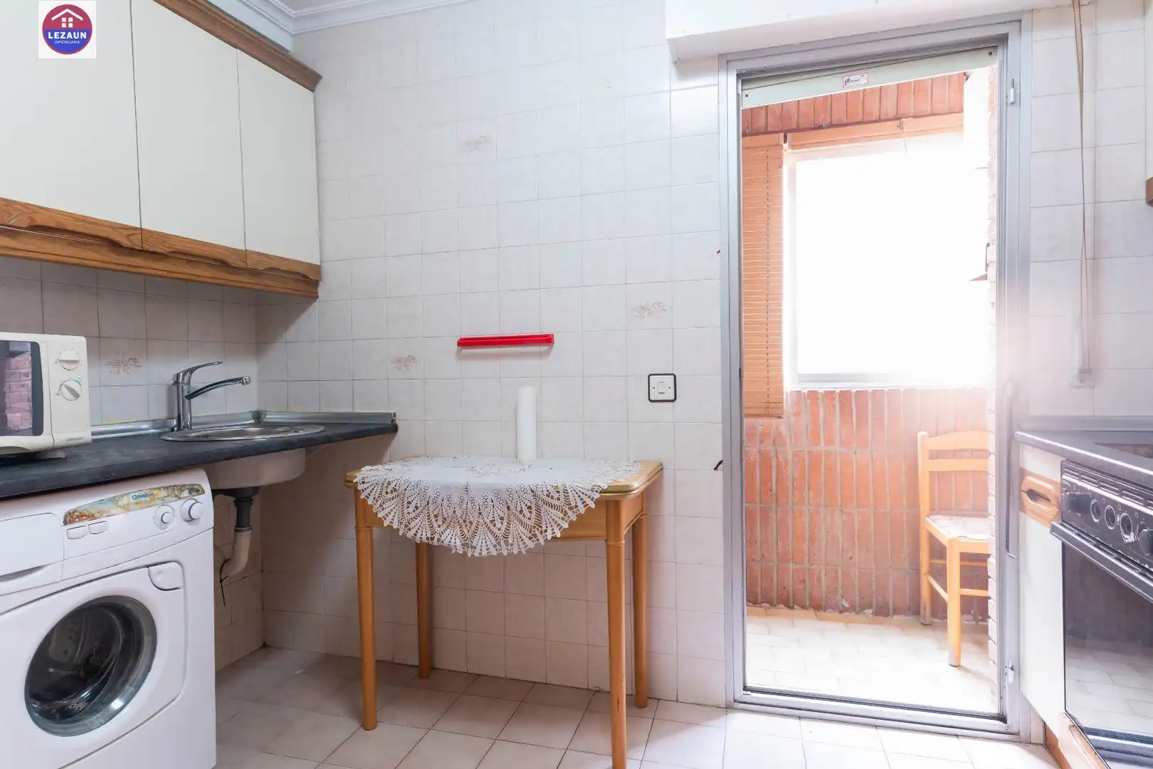 Kitchen of Flat for sale in Falces  with Furnished