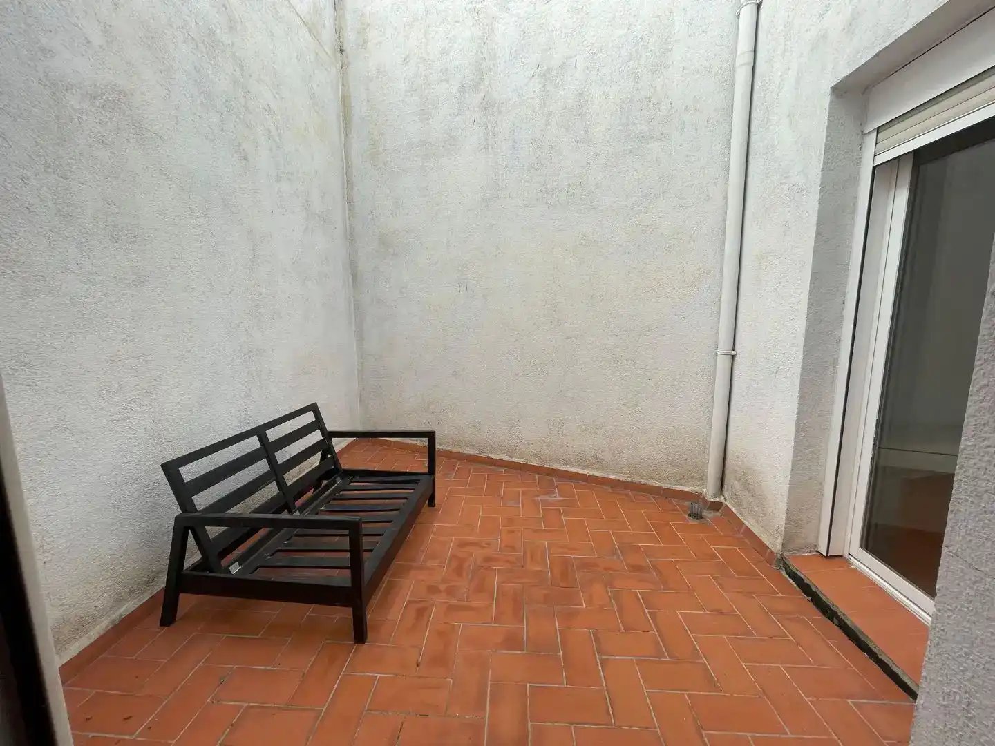 Terrassa de Pis per a compartir en Tortosa amb Aire condicionat, Parquet i Moblat