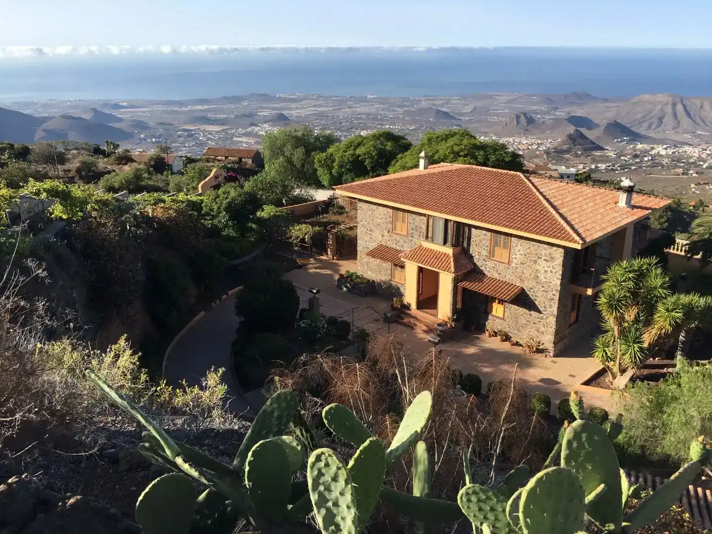 Vista exterior de Piso en venta en Arona con Aire acondicionado y Balcón