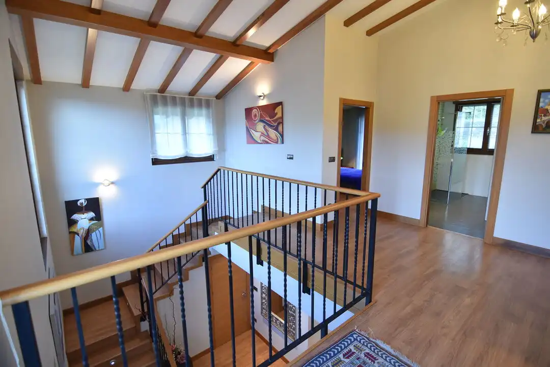 Casa o xalet en venda en Ermua amb Calefacció, Jardí privat i Terrassa
