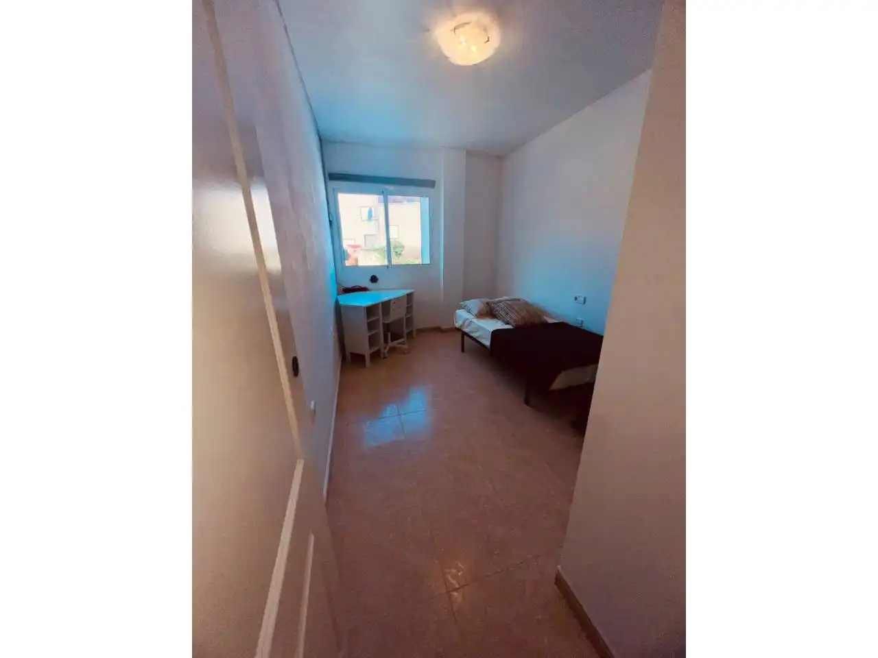 Dormitori de Apartament en venda en Santa Pola amb Piscina comunitària