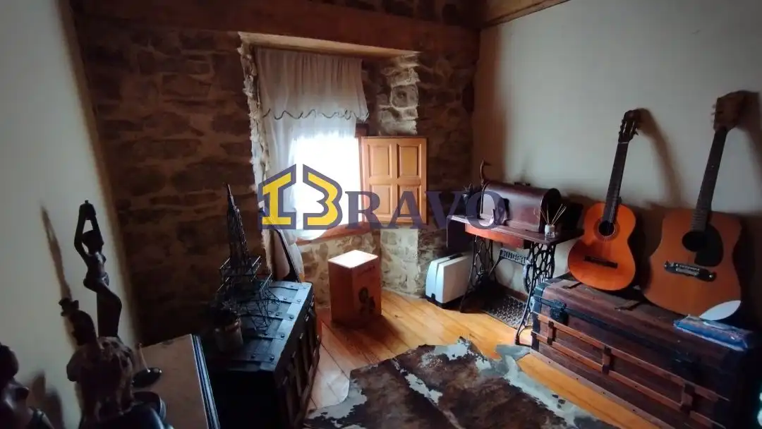 Casa o chalet en venta en Merindad de Cuesta-Urria con Calefacción, Terraza y Amueblado