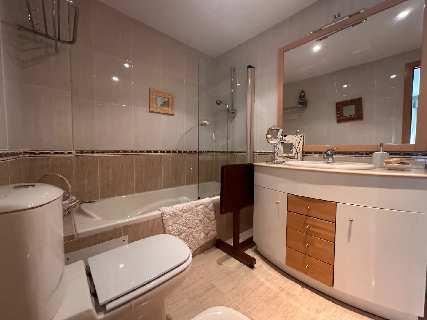 Baño de Piso en venta en Tarragona con Aire acondicionado, Calefacción y Trastero