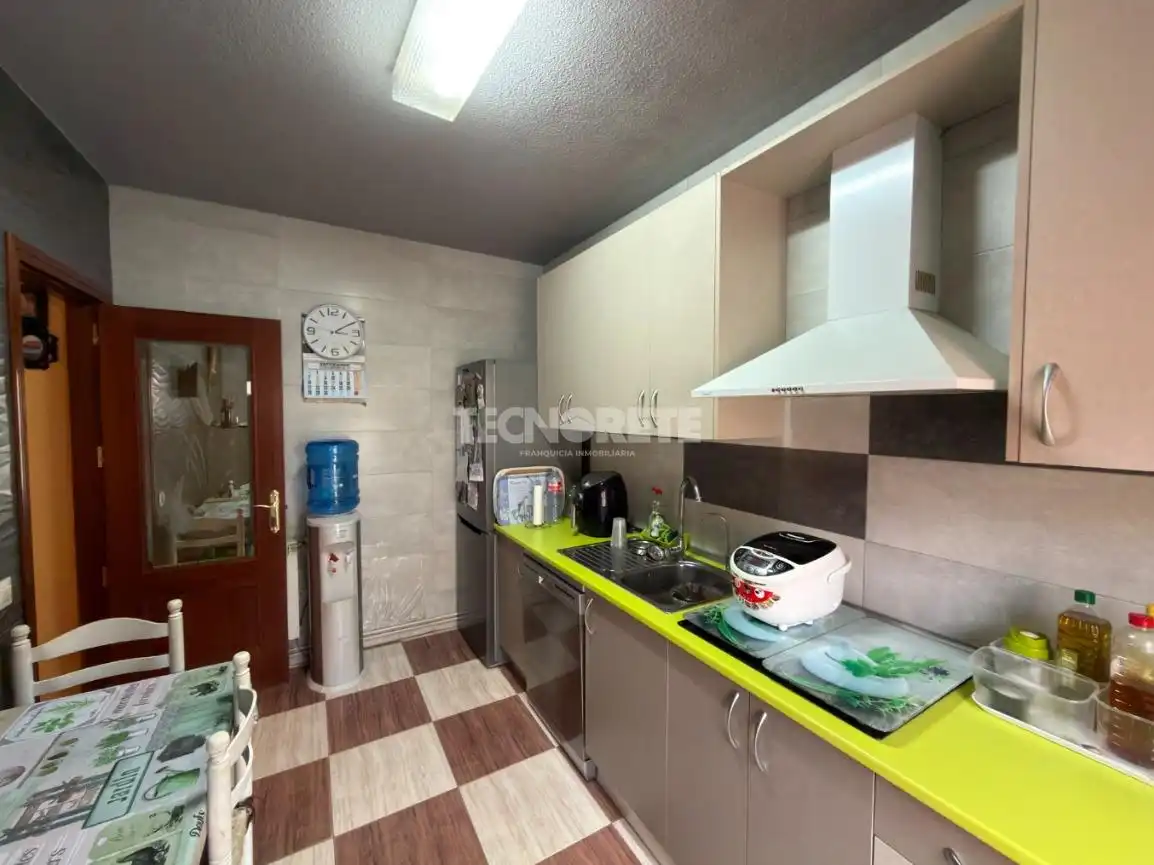 Kitchen of Detached homes for sale in Dosbarrios, Toledo