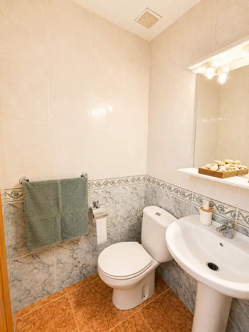 Baño de Piso en venta en Alhama de Murcia con Aire acondicionado, Calefacción y Trastero