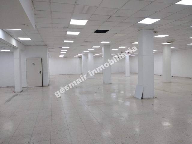 Local comercial en Alquiler en Zona de Plaza de Barcelos