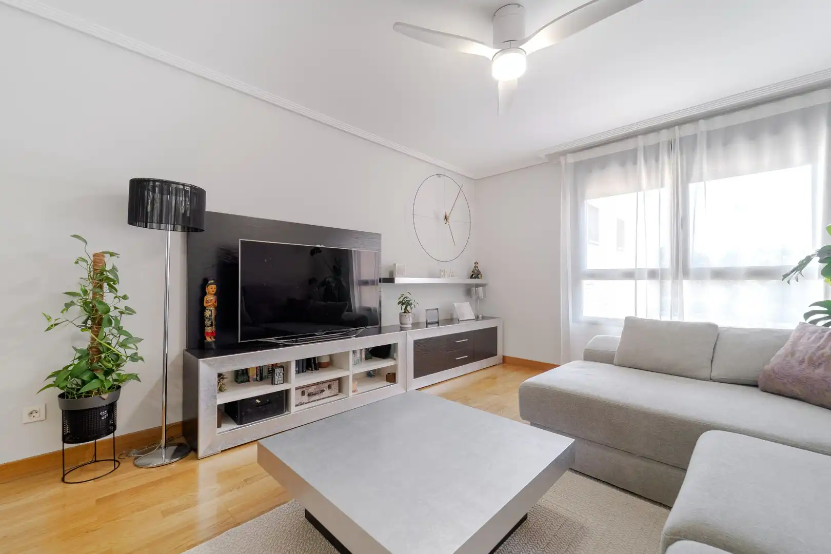 Living room of Flat for sale in Móstoles  with Air Conditioner, Heating and Private garden