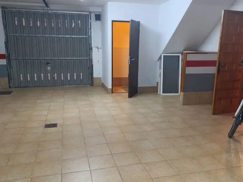 Casa adosada en venda en La Vega